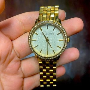 Gently worn authentic Michael Kors watch